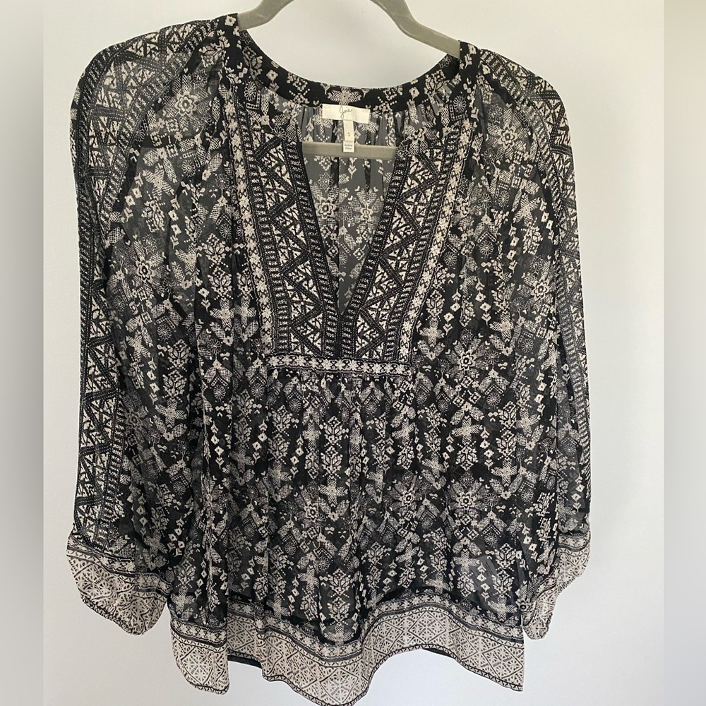 JOIE Black and White Silk Blouse size Small